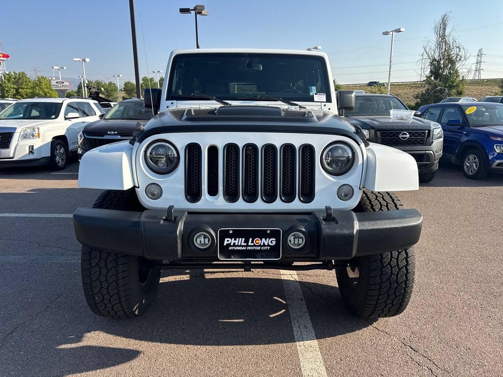 Used 2013 Jeep Wrangler Unlimited Sahara w/ Connectivity Group AWD/4WD image 2