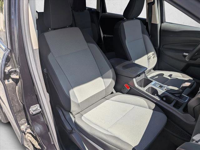 Used 2019 Ford Escape SE image 19