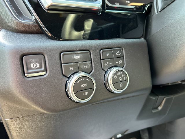 New 2026 GMC Sierra 1500 Elevation w/ Elevation Premium Package AWD/4WD image 32