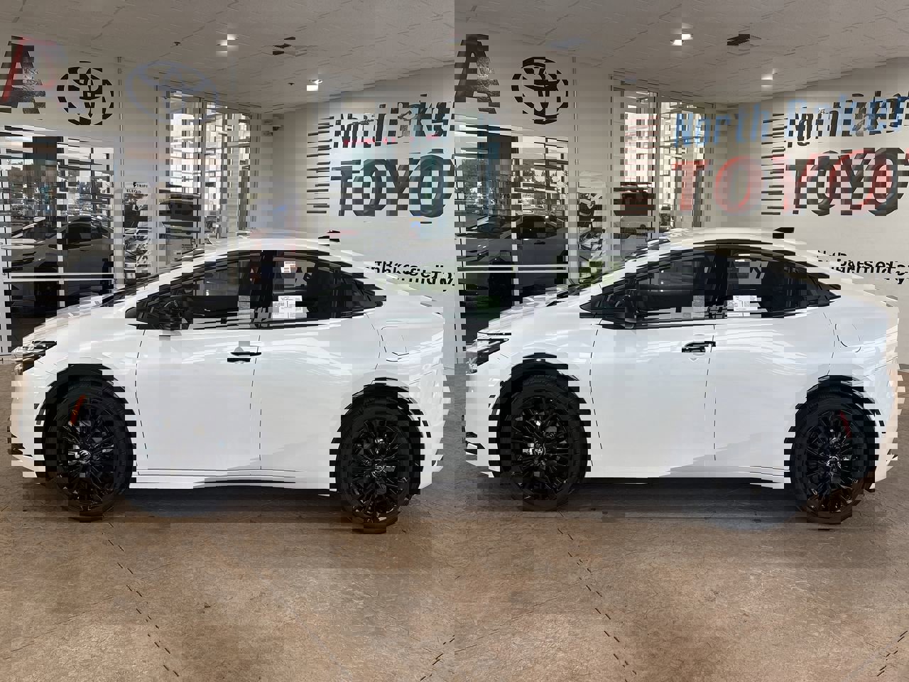 New 2026 Toyota Prius Plug-In Hybrid image 7