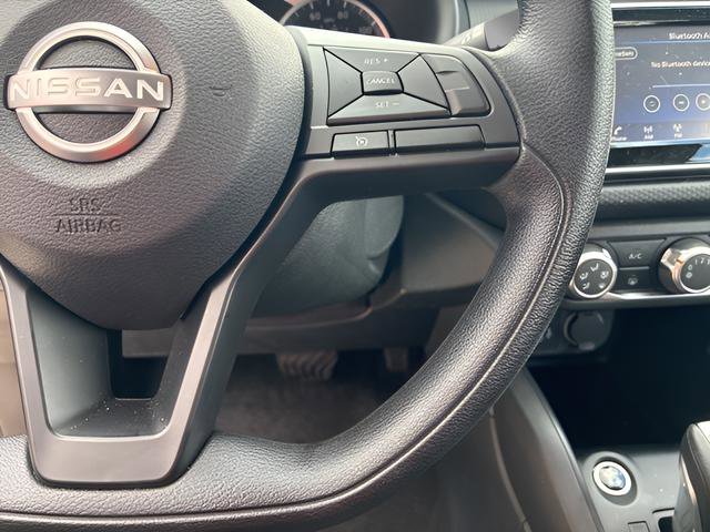 Used 2025 Nissan Kicks Play S image 23
