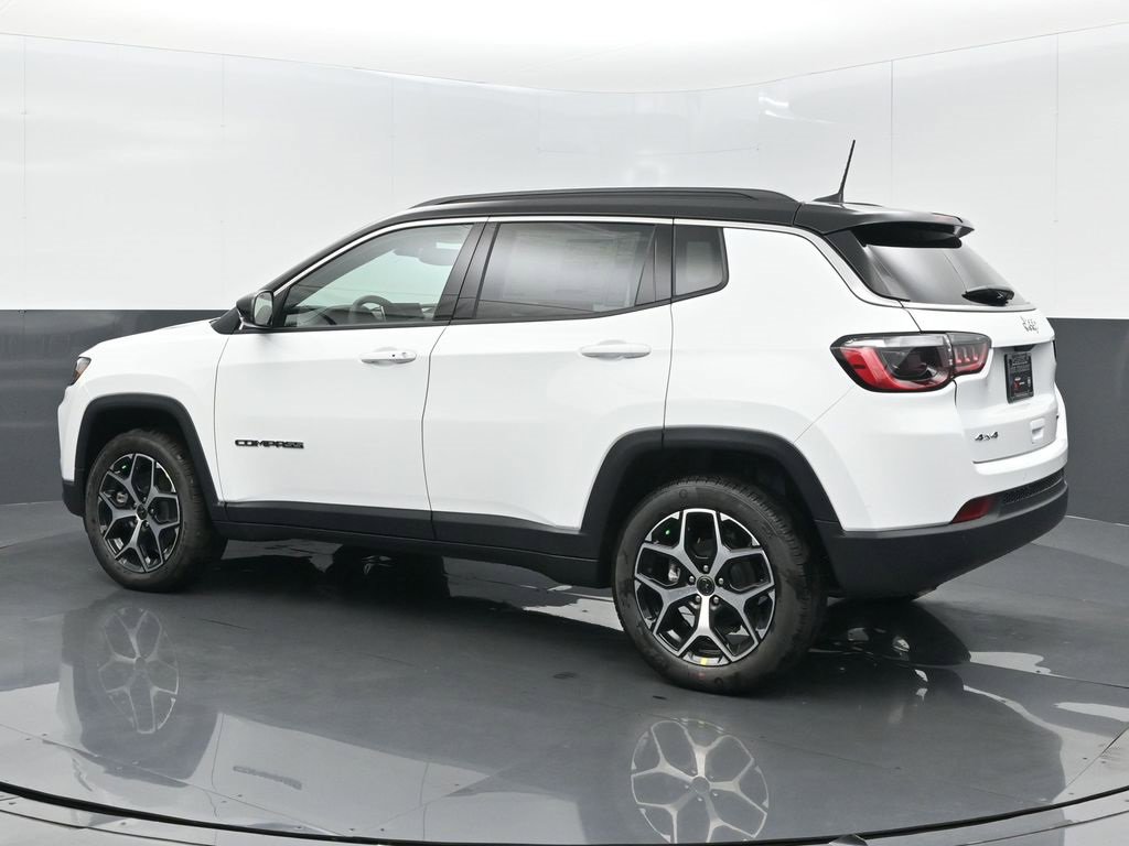 Certified 2025 Jeep Compass Limited image 5