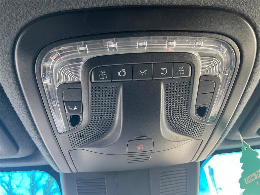 Used 2024 Mercedes-Benz Sprinter 2500 image 13