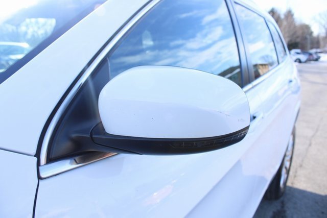 Used 2018 Jeep Cherokee Overland image 5