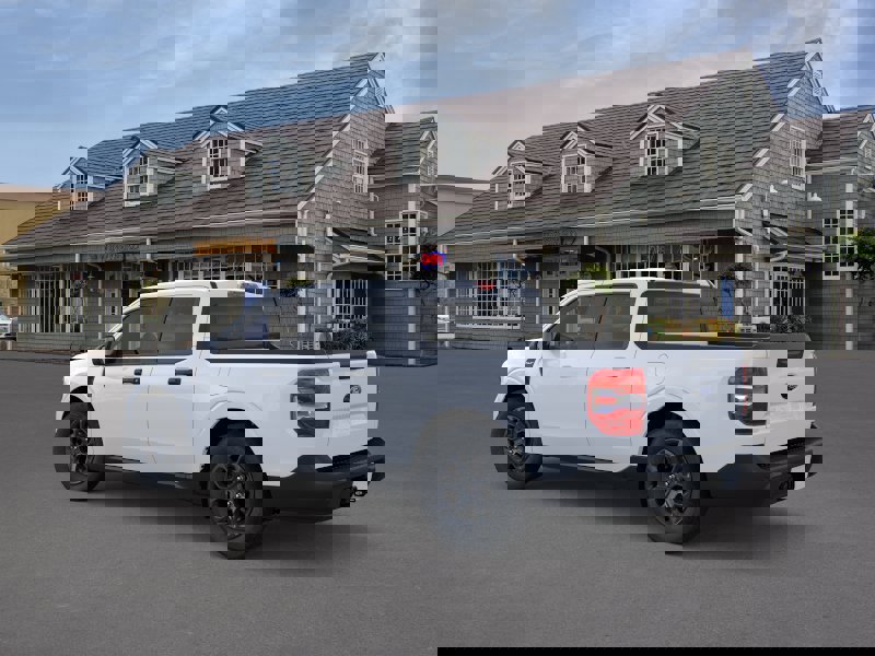 New 2025 Ford Maverick XLT w/ 4K Tow Package image 4