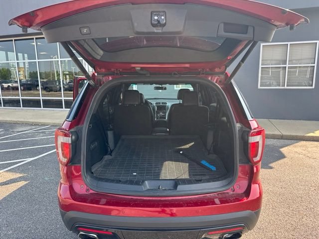 Used 2016 Ford Explorer Sport w/ Equipment Group 401A AWD/4WD image 14