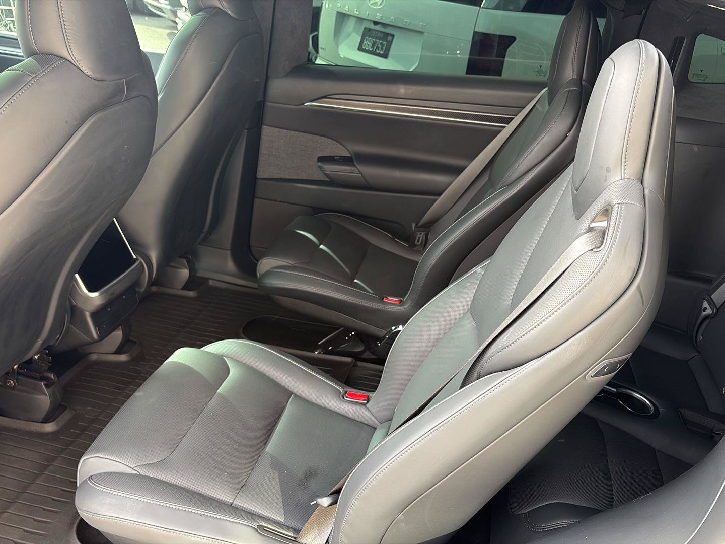Used 2024 Tesla Model X Plaid AWD/4WD image 17