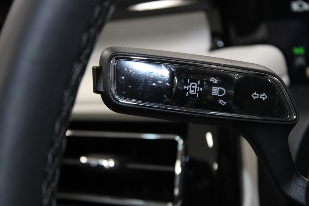New 2026 Lincoln Aviator Reserve w/ Illumination Package RWD image 32