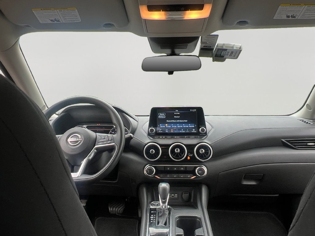 Used 2024 Nissan Sentra SV FWD image 10
