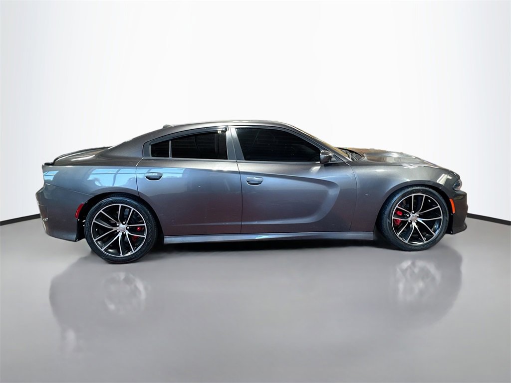 Used 2016 Dodge Charger R/T Scat Pack w/ Beats Audio Group image 5