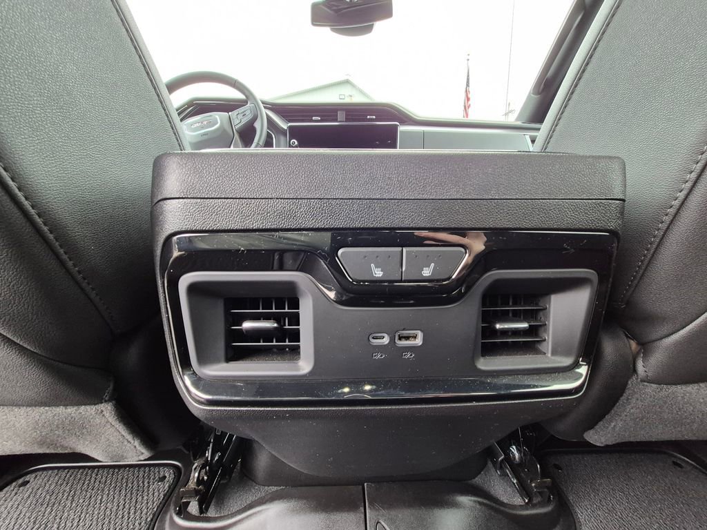 Used 2024 GMC Sierra 1500 AT4 w/ AT4 Premium Package image 24