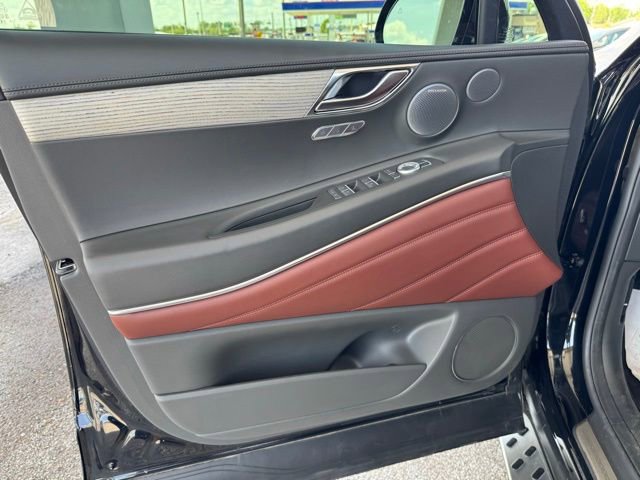 Used 2025 Genesis GV80 3.5T Prestige image 18