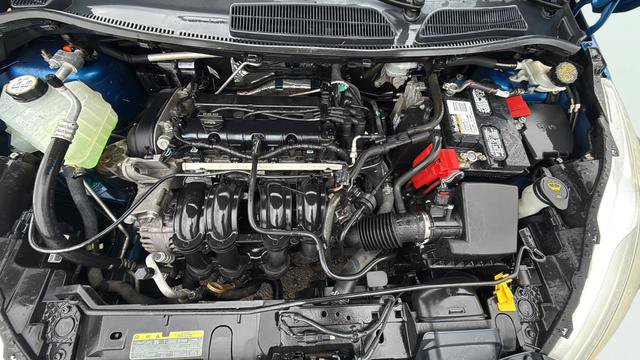 Used 2011 Ford Fiesta SE w/ 203A Rapid Spec Order Code image 24