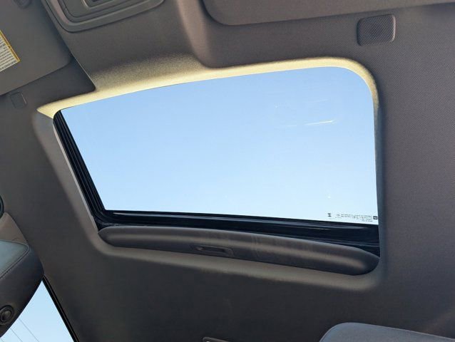 Used 2025 Chevrolet Silverado 3500 LTZ w/ LTZ Premium Package image 16