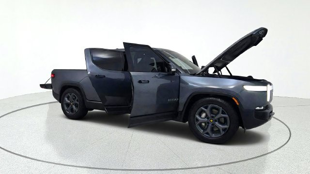 Used 2023 Rivian R1T Adventure Dual AWD/4WD image 20