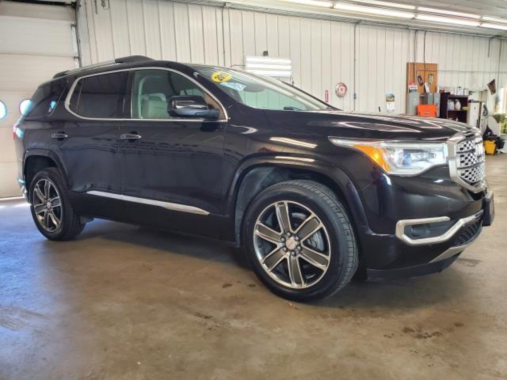 Used 2019 GMC Acadia Denali FWD image 2