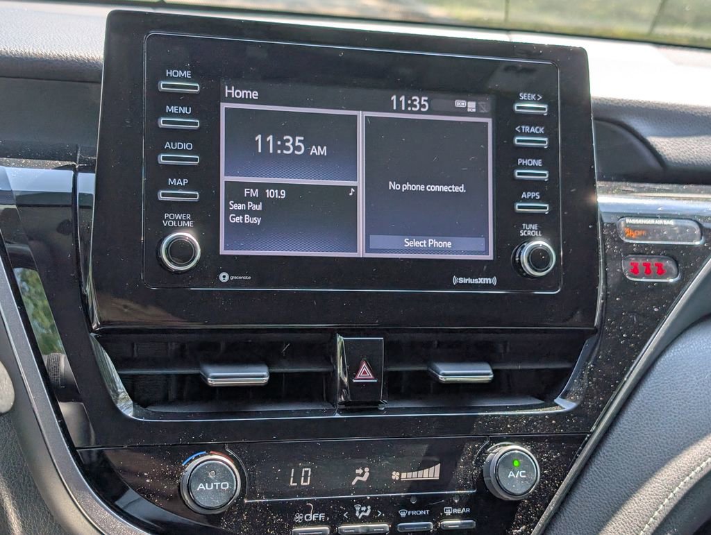 Used 2021 Toyota Camry SE image 21