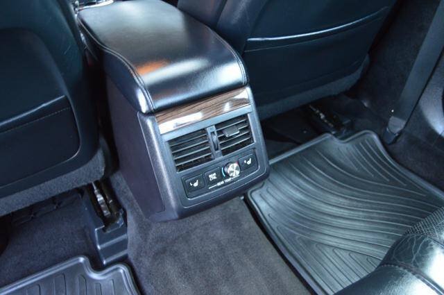 Used 2014 Toyota Avalon Limited FWD image 28