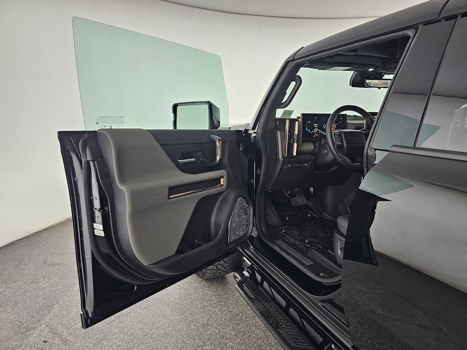 Used 2025 GMC Hummer EV 3X w/ Extreme Off-Road Package image 20