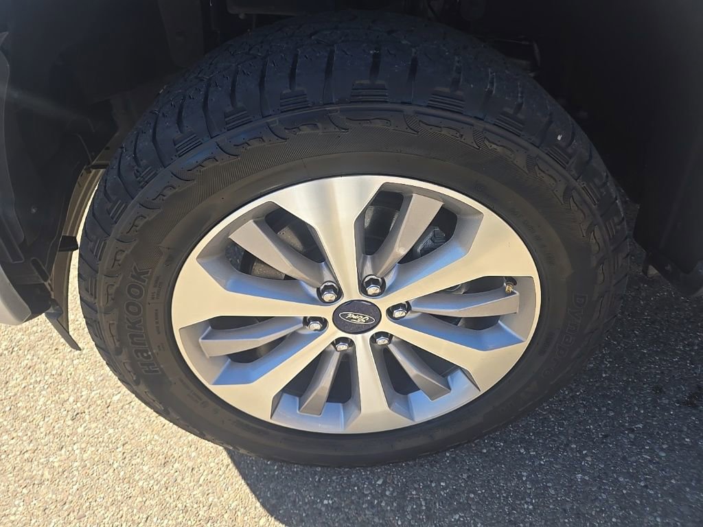 Used 2017 Ford F150 XL w/ Equipment Group 101A Mid AWD/4WD image 37