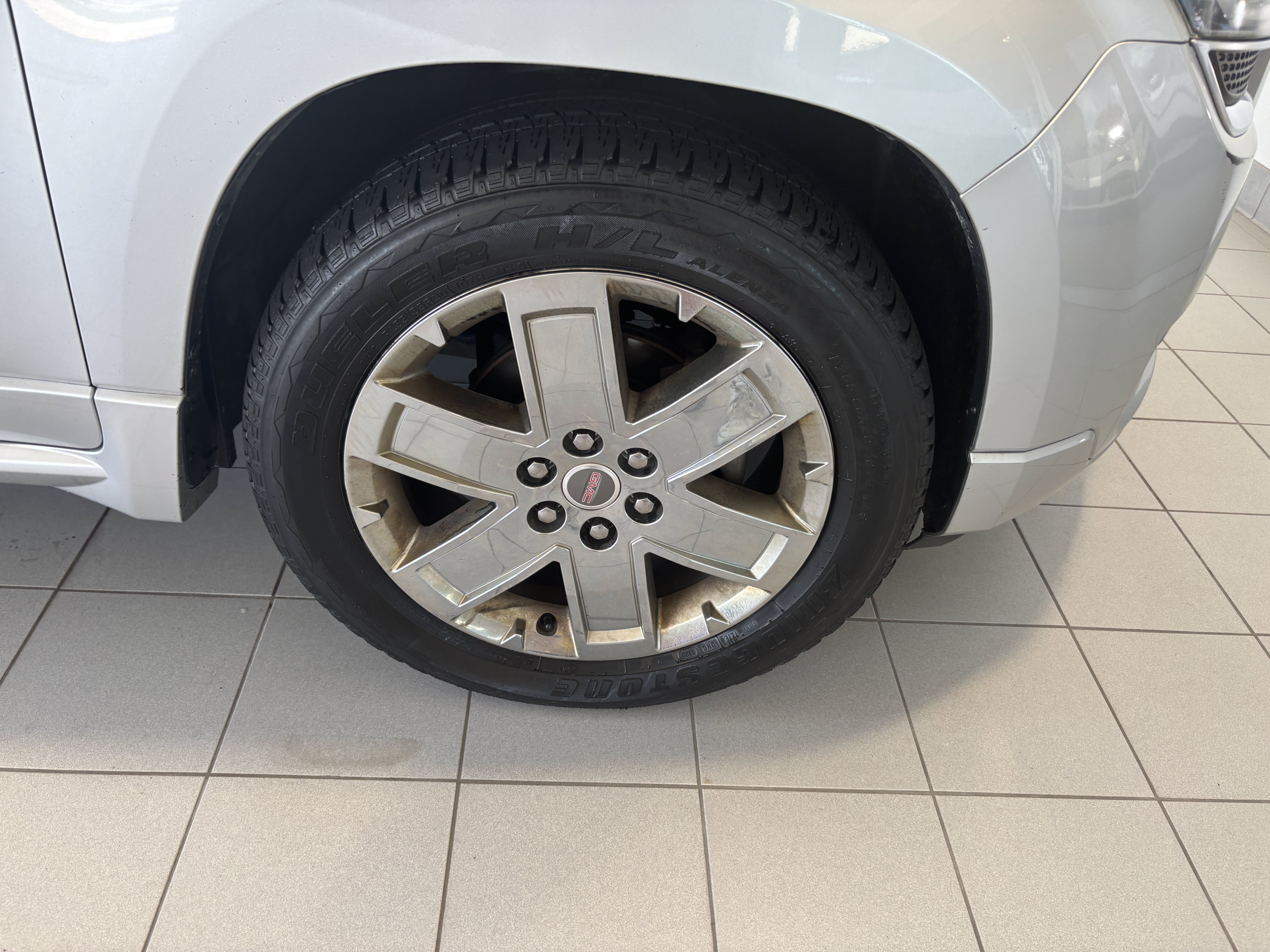 Used 2016 GMC Acadia Denali AWD/4WD image 9
