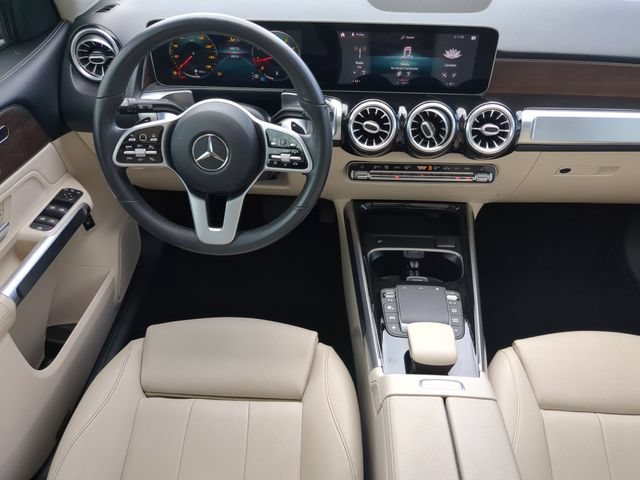 Used 2021 Mercedes-Benz GLB 250 image 17