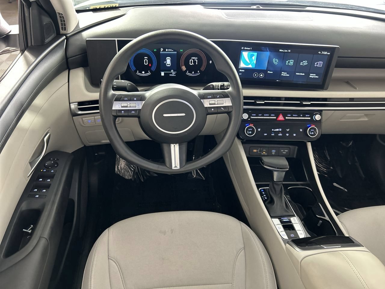 Used 2026 Hyundai Tucson SEL FWD image 22