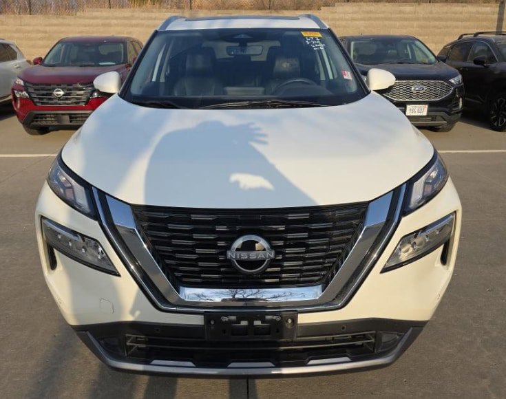 Used 2023 Nissan Rogue SL w/ SL Premium Package AWD/4WD image 2