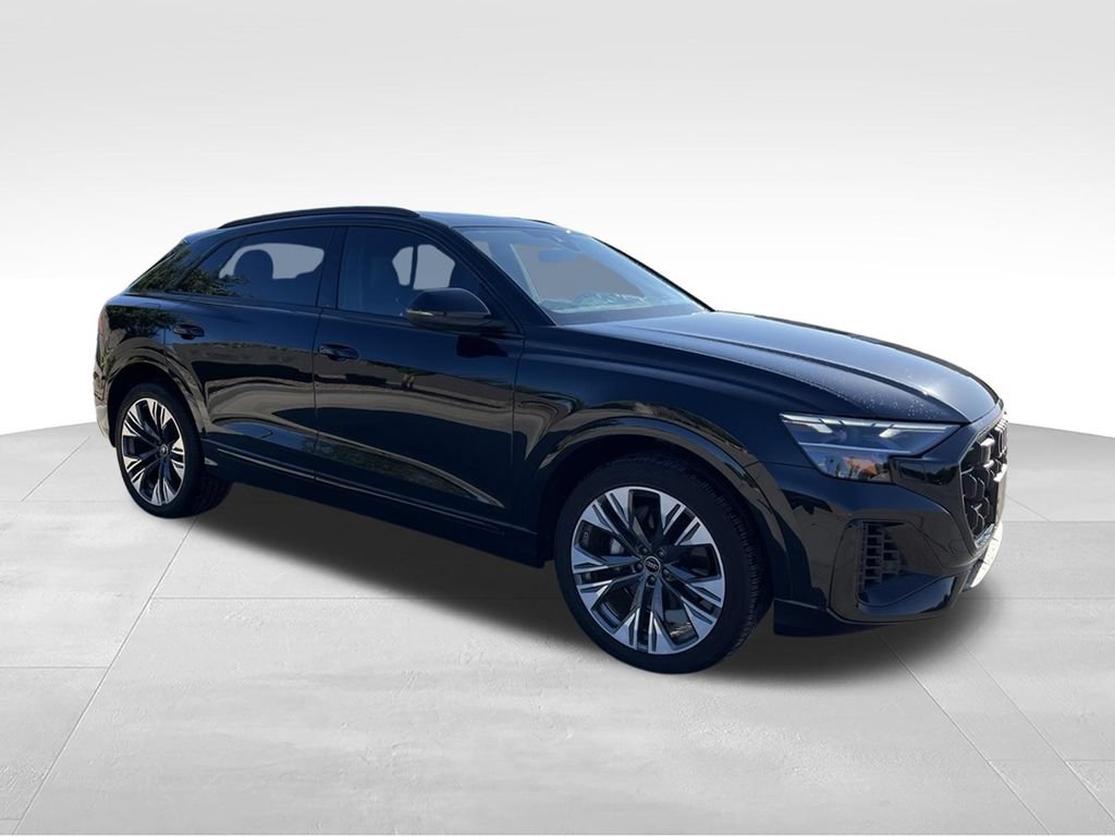 Used 2025 Audi Q8 Premium w/ Black Optic Package AWD/4WD image 4
