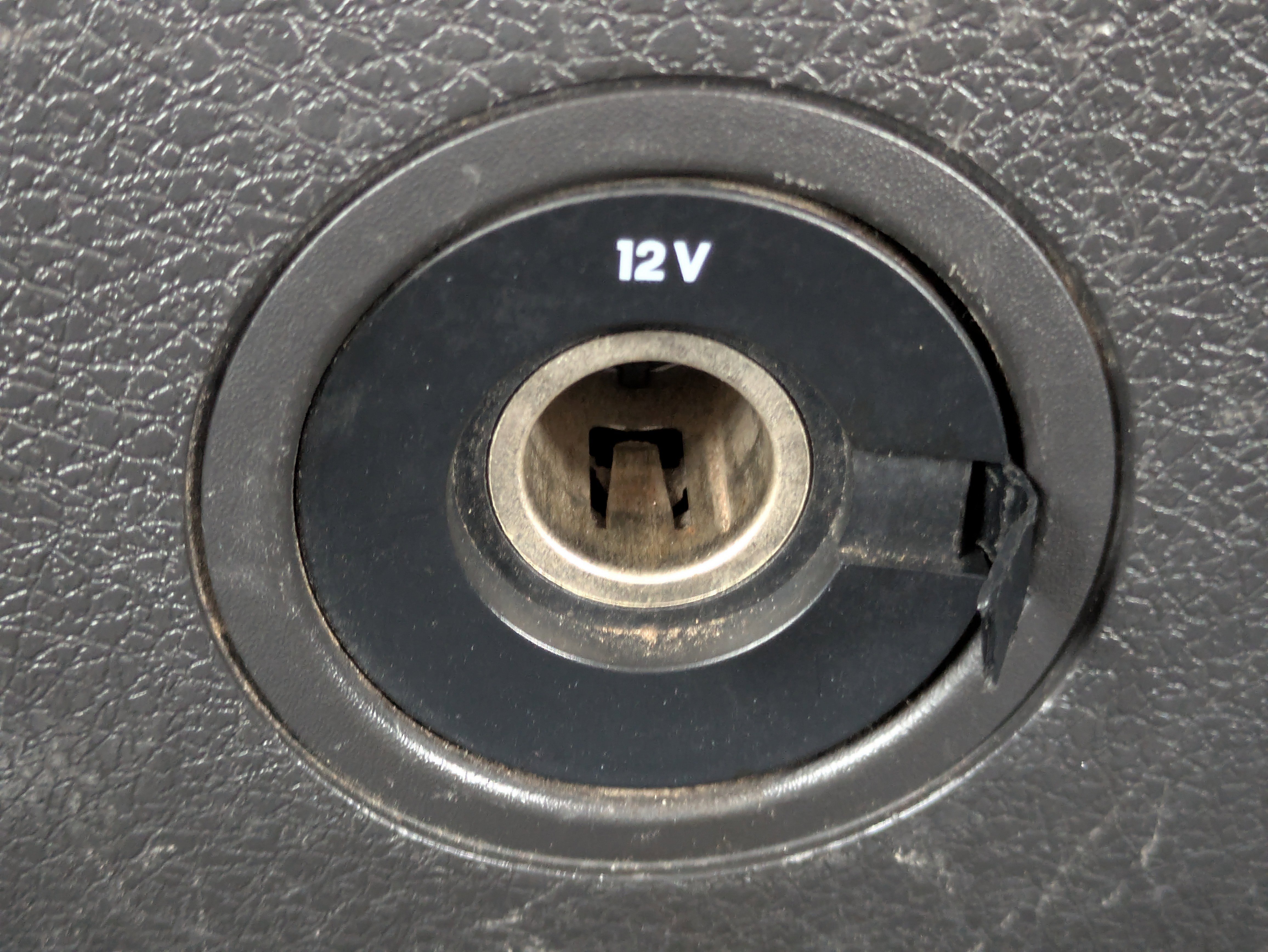 Used 2014 Ford F150 XLT w/ Equipment Group 302A Luxury AWD/4WD image 14