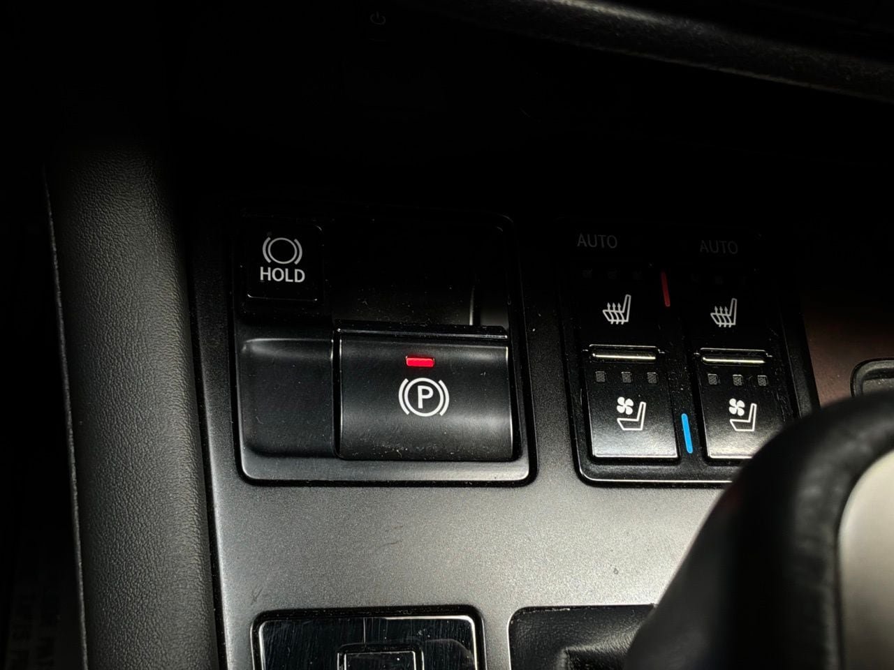 Used 2022 Lexus RX 450h AWD w/ Premium Package image 33