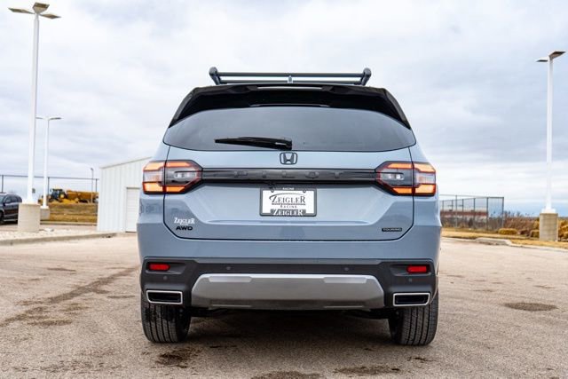 New 2026 Honda Pilot Touring image 6