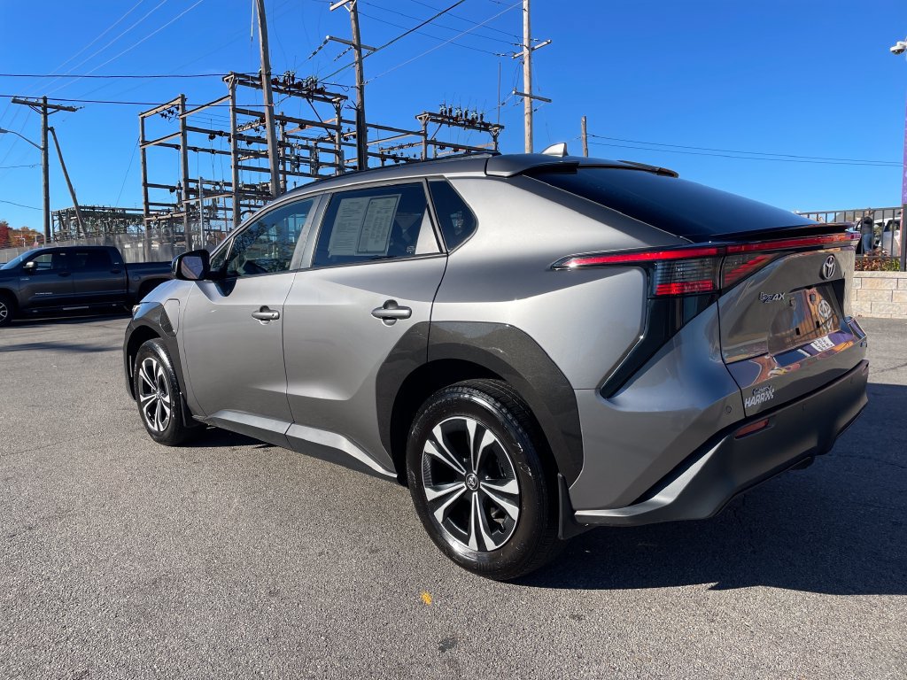 Used 2024 Toyota bZ4X AWD w/ Weather Package image 3
