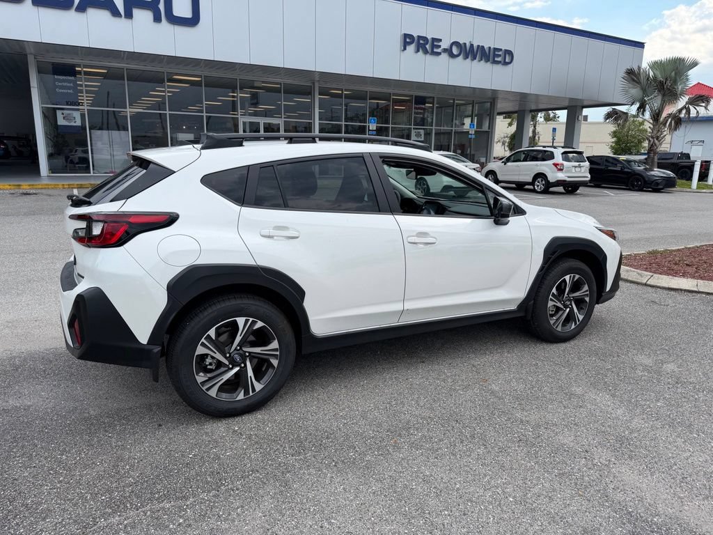 Used 2026 Subaru Crosstrek 2.5i Premium AWD/4WD image 3