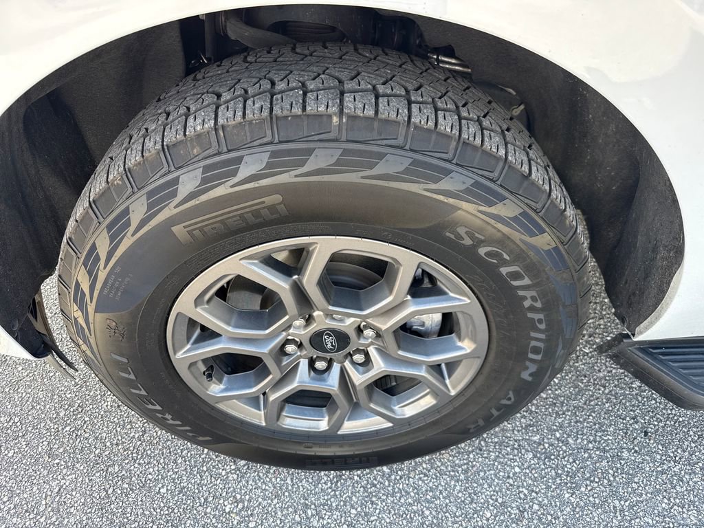 Used 2025 Ford Expedition Active image 12