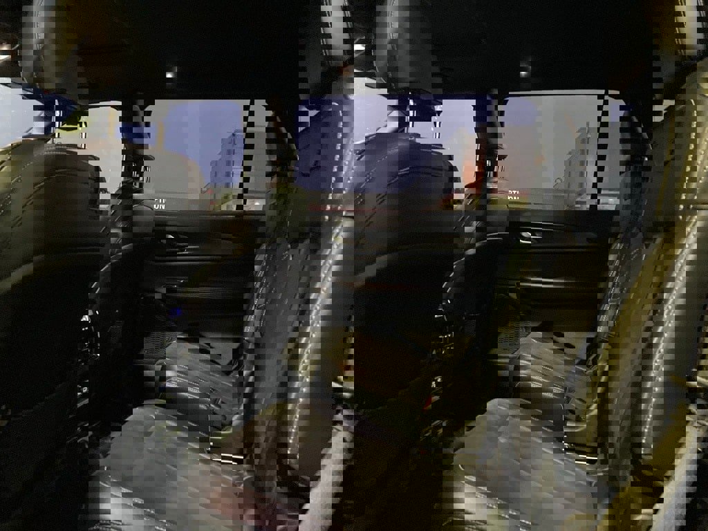 Used 2024 Jeep Grand Cherokee L Altitude image 11