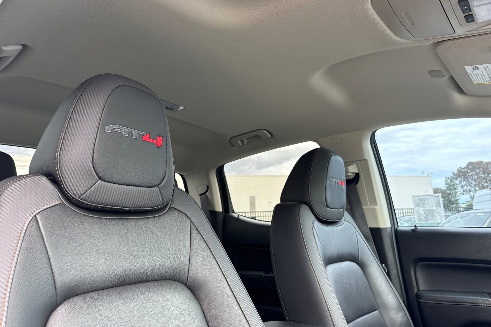 Used 2022 GMC Canyon AT4 w/ Trailering Package AWD/4WD image 18