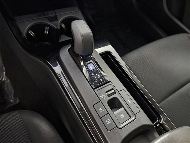 Used 2023 Toyota Prius LE image 30