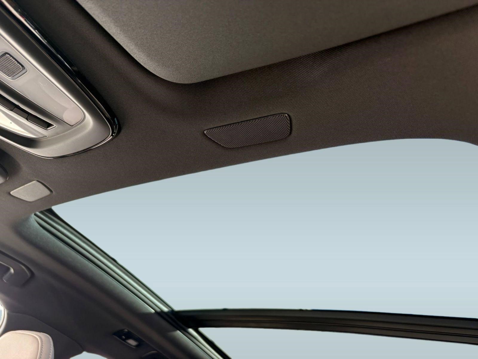 Certified 2026 Volvo XC60 B5 Plus w/ Protection Package Premier image 14