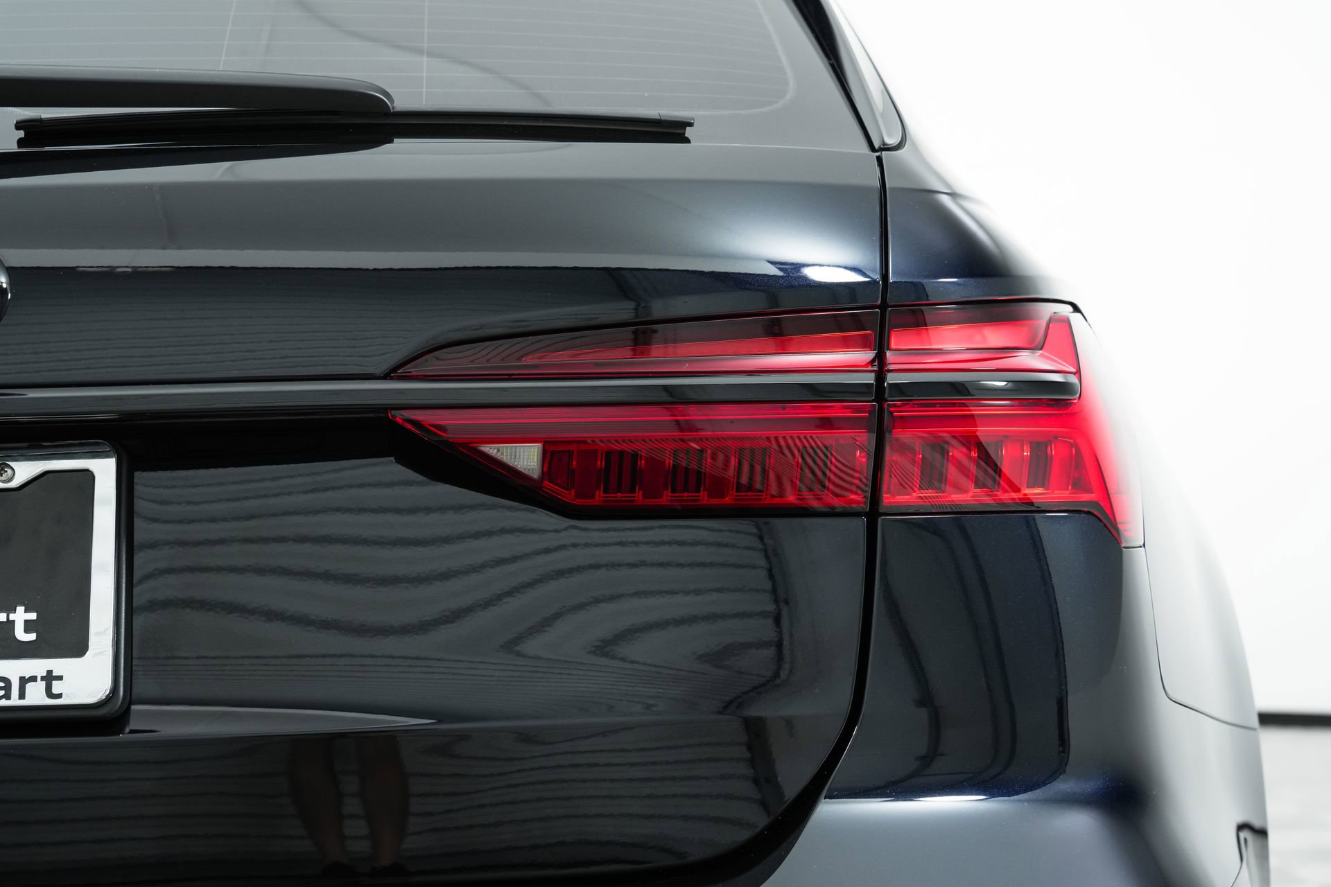 Used 2024 Audi RS 6 performance w/ Matte Carbon Package image 52