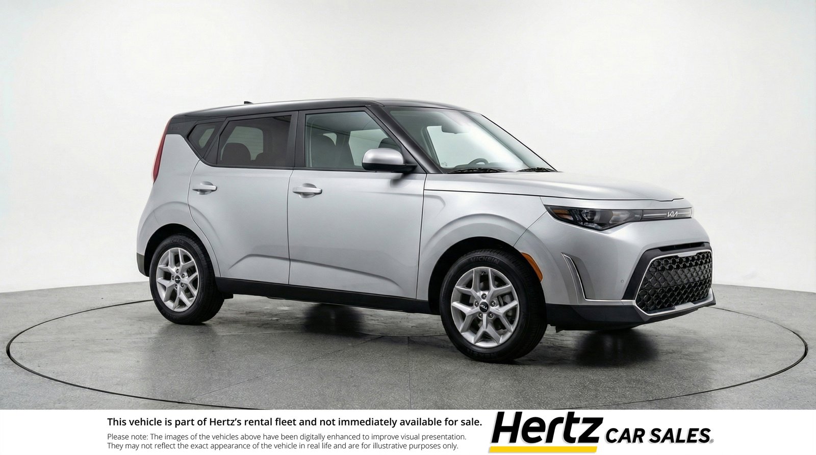 Used 2025 Kia Soul LX w/ LX Technology Package FWD image 1