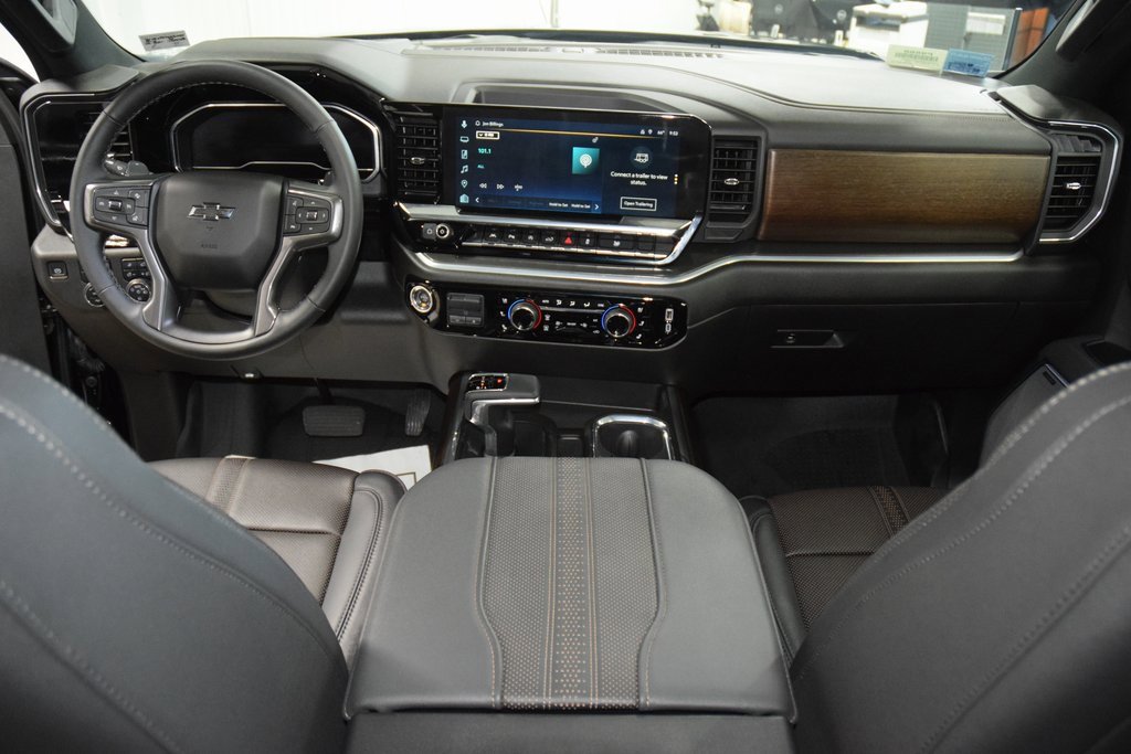 Used 2025 Chevrolet Silverado 1500 High Country w/ Midnight Edition image 29