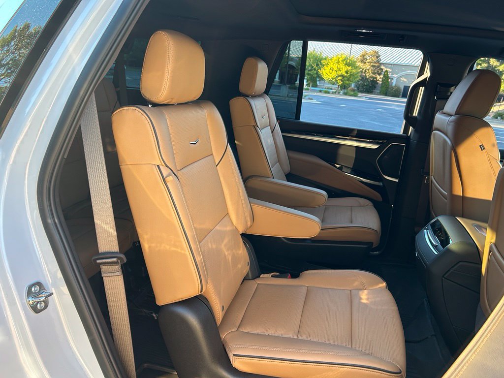 Used 2026 Cadillac Escalade Luxury w/ Touring Package RWD image 52