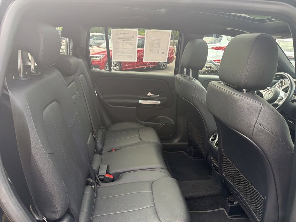Used 2025 Mercedes-Benz GLB 250 image 20