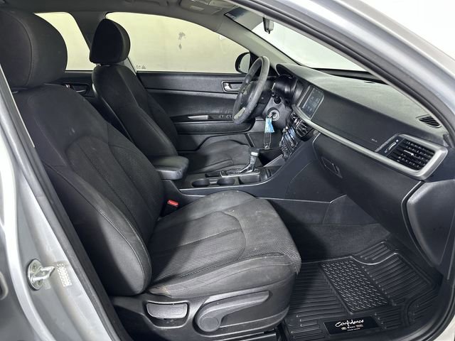 Used 2020 Kia Optima LX FWD image 28