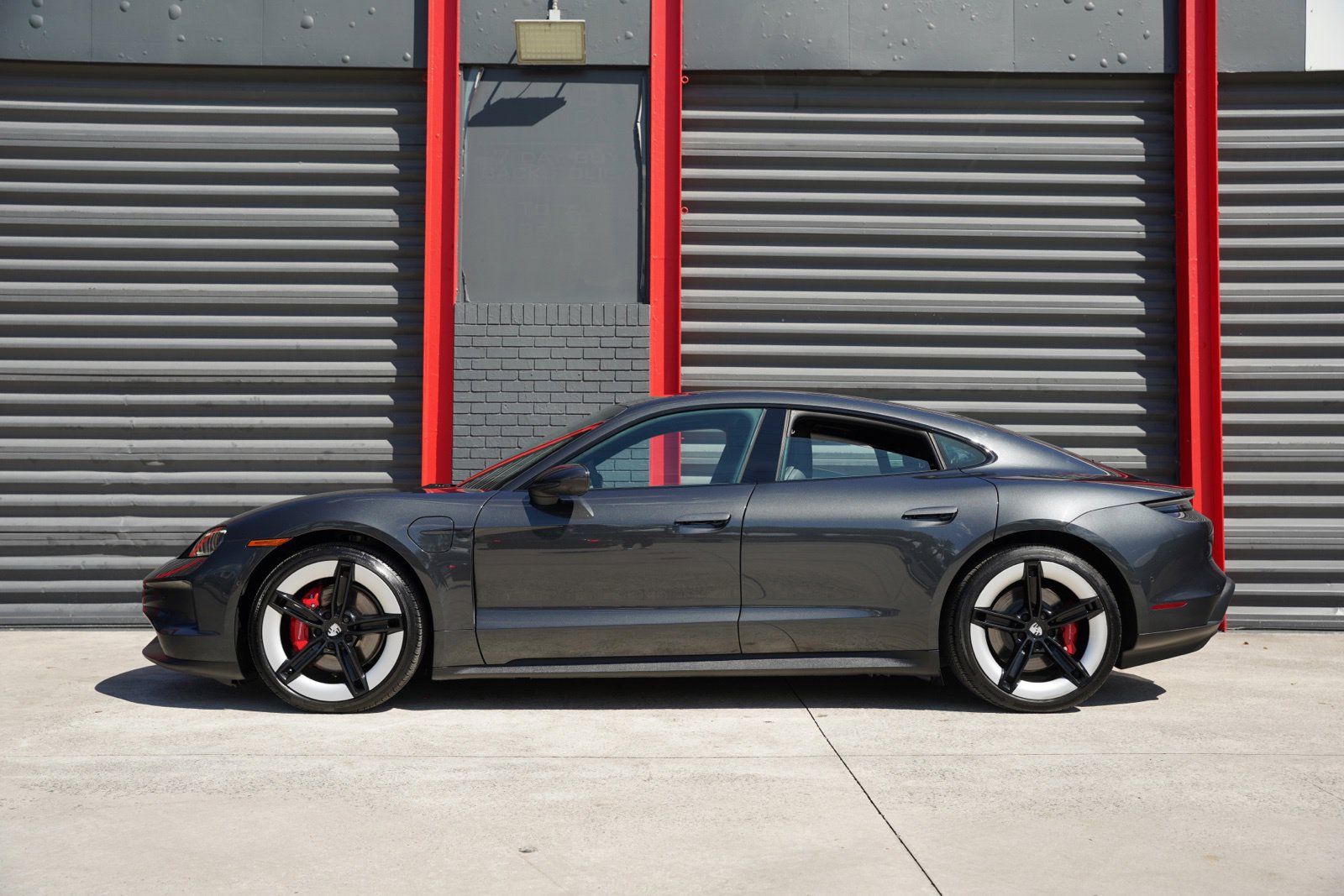Used 2025 Porsche Taycan 4S w/ Premium Package AWD/4WD image 10