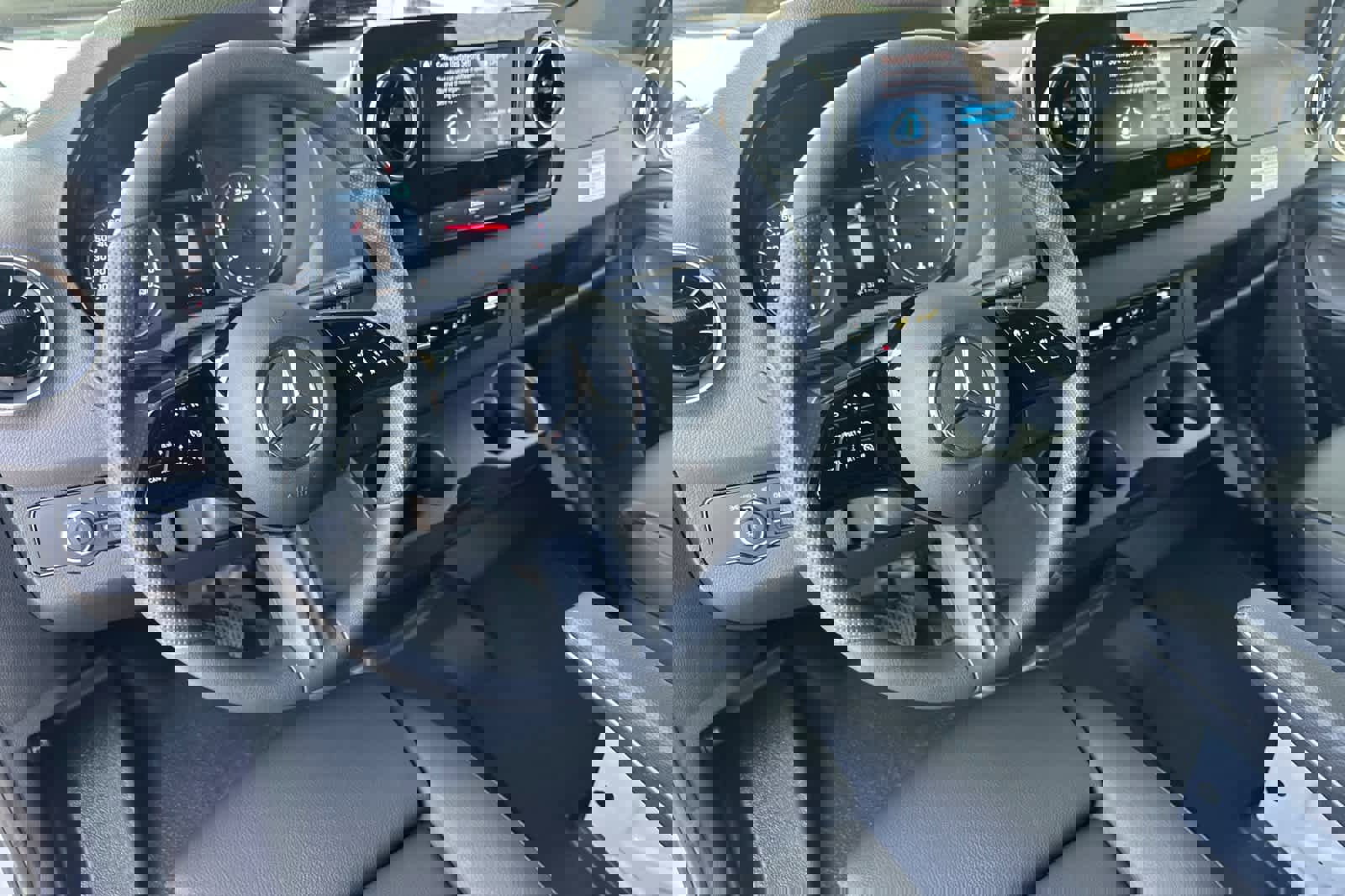 New 2025 Mercedes-Benz Sprinter 2500 image 11