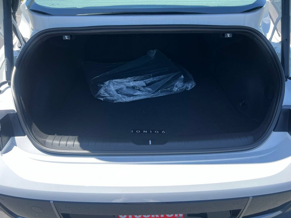 Used 2024 Hyundai Ioniq 6 SEL RWD image 54