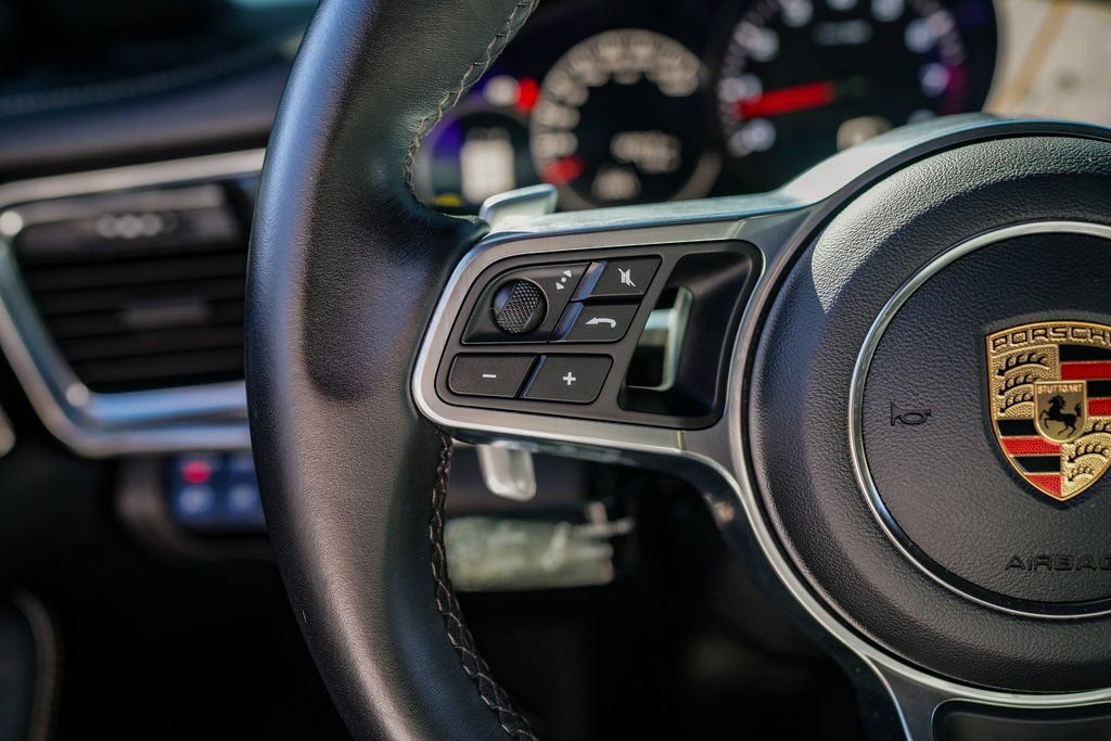 Used 2020 Porsche Panamera Edition image 29