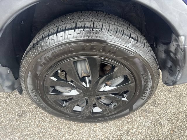 Used 2015 Toyota RAV4 LE FWD image 10